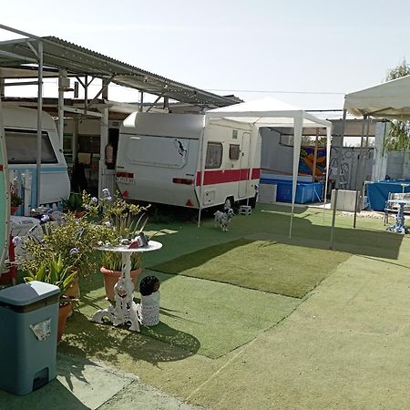 Caravanas Y Habitaciones Para Relajarse Sax Eksteriør bilde