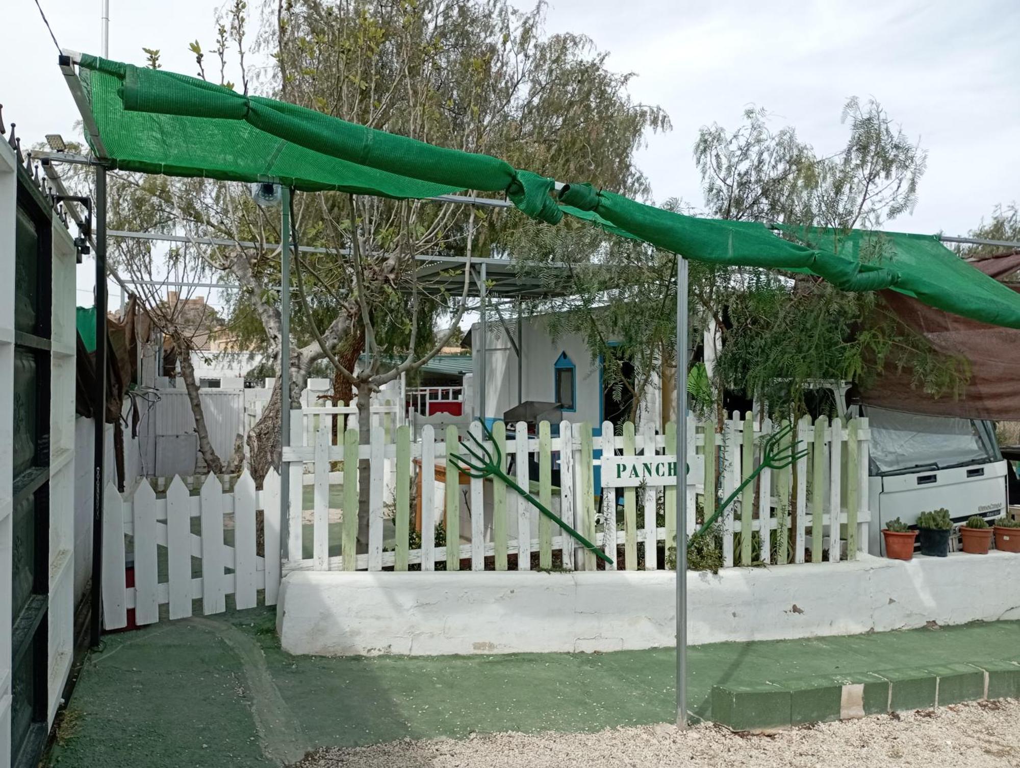Caravanas Y Habitaciones Para Relajarse Sax Eksteriør bilde