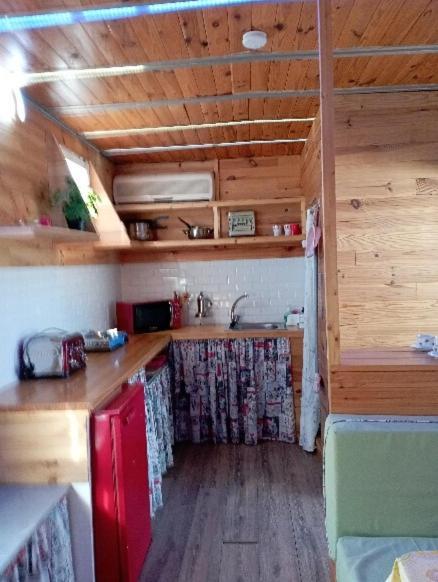 Caravanas Y Habitaciones Para Relajarse Sax Eksteriør bilde