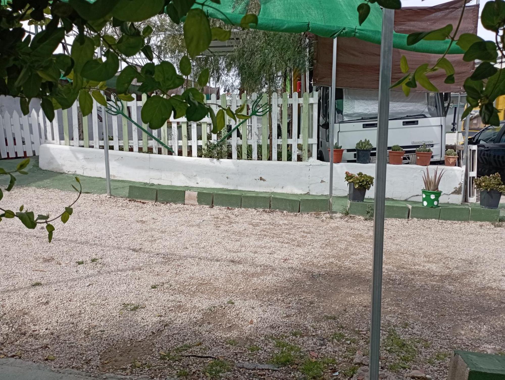 Caravanas Y Habitaciones Para Relajarse Sax Eksteriør bilde