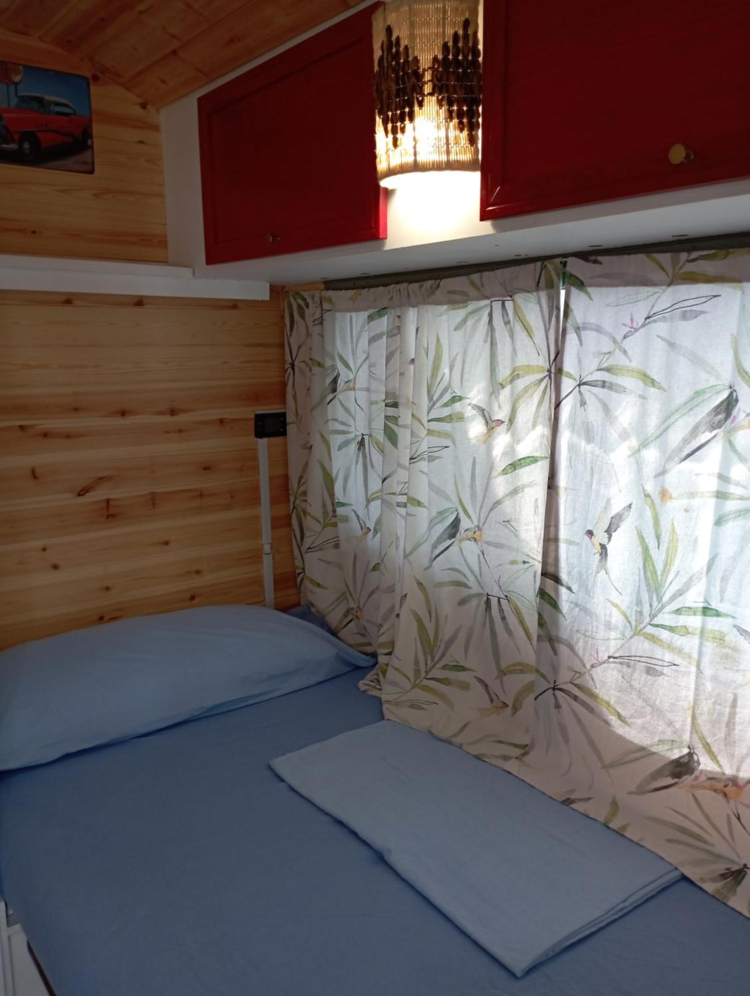 Caravanas Y Habitaciones Para Relajarse Sax Eksteriør bilde