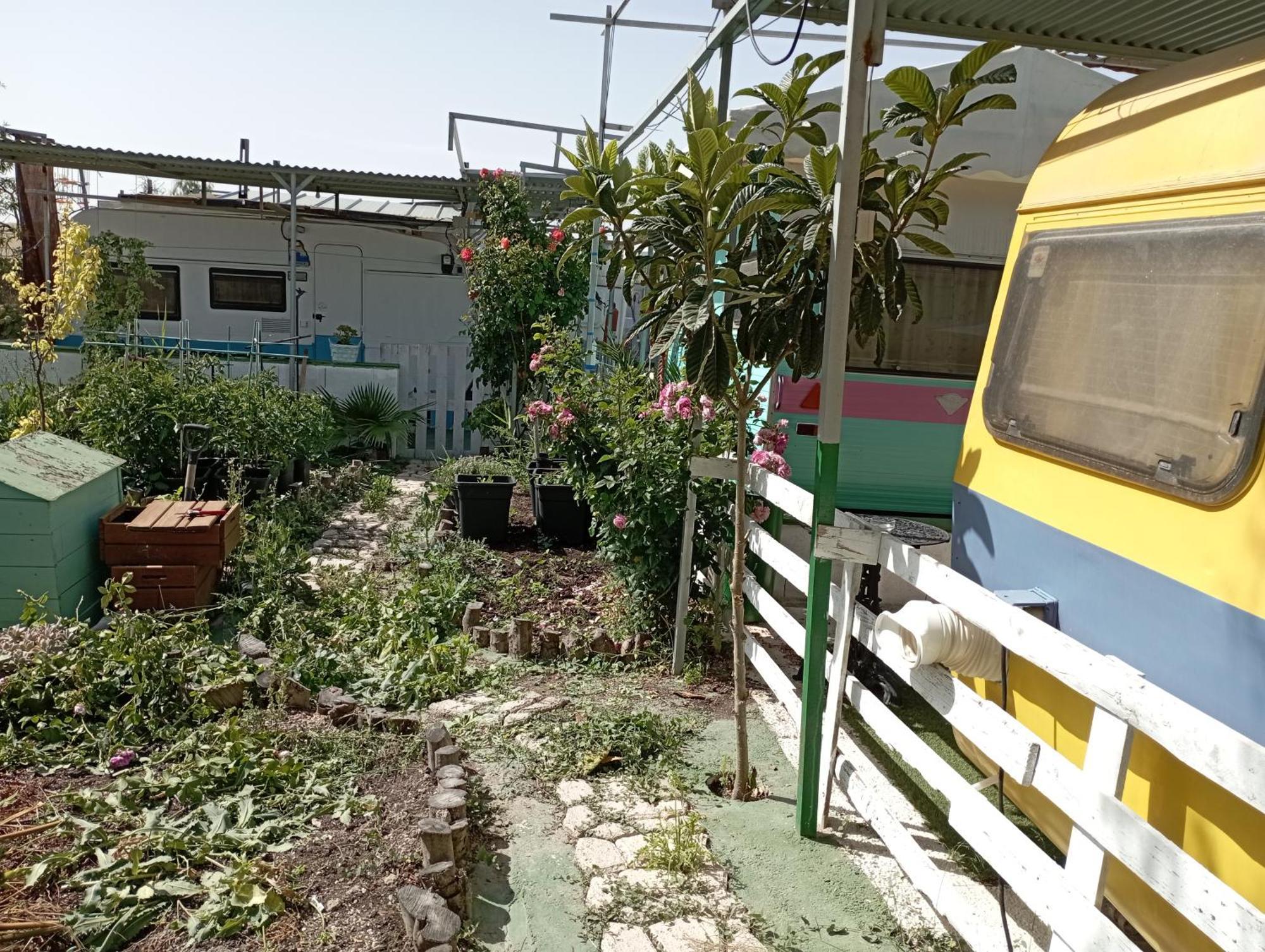 Caravanas Y Habitaciones Para Relajarse Sax Eksteriør bilde